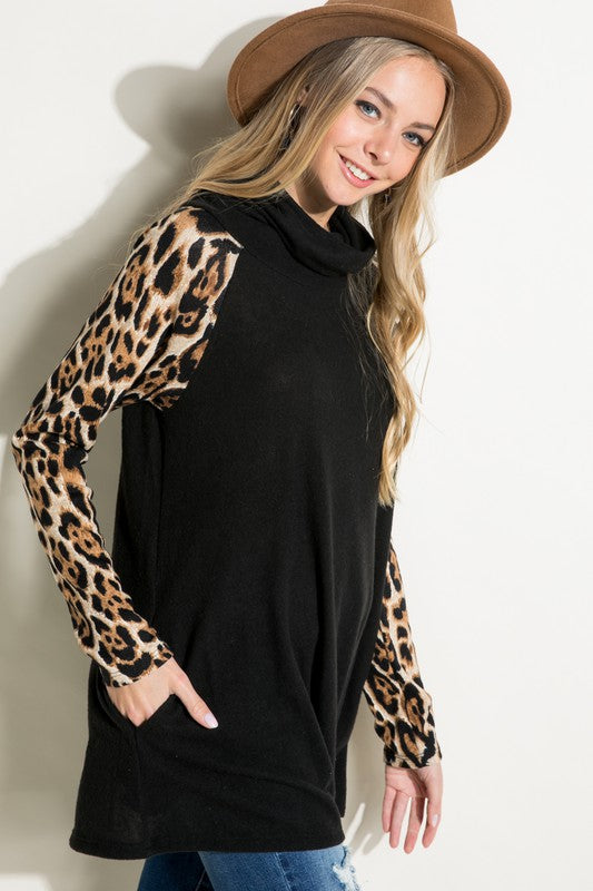 e Luna Brushed Hacci Cheetah Sleeve Top