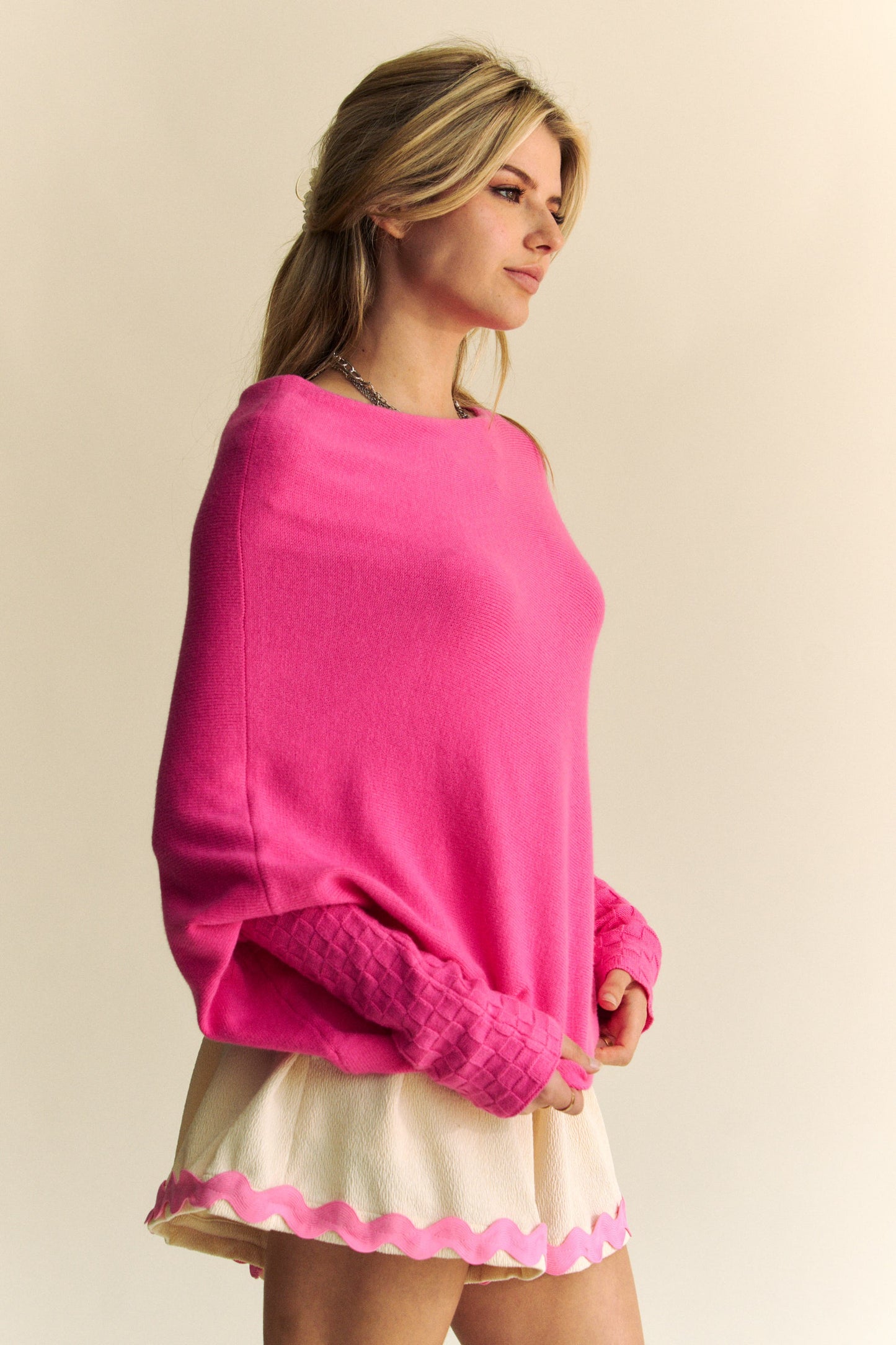 Davi & Dani Solid Batwing Sleeve Sweater