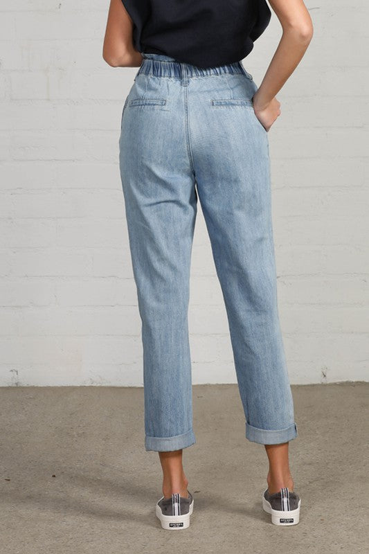 Elastic Banded Slouch Jeans