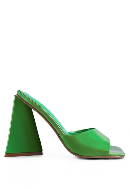 LOVEBUG Triangular Block Heel Sandal