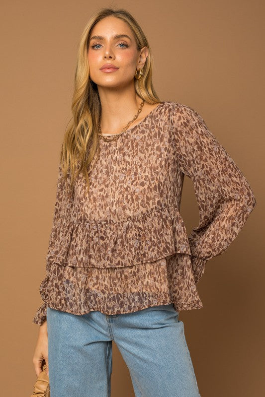 Gilli Ruffle Layered Abstract Print Top