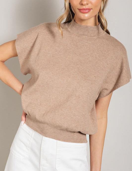 eesome Mock Neck Short Sleeve Top