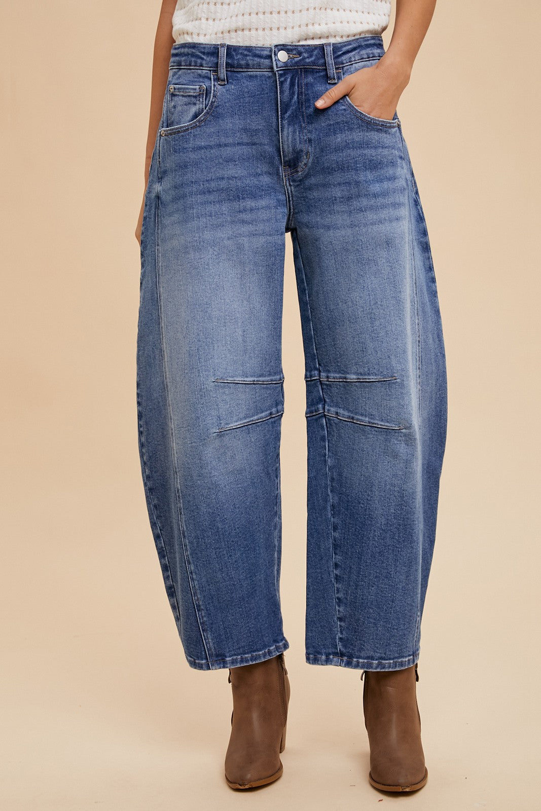 Annie Wear - Mid Rise Barrel Leg Jeans with Pockets