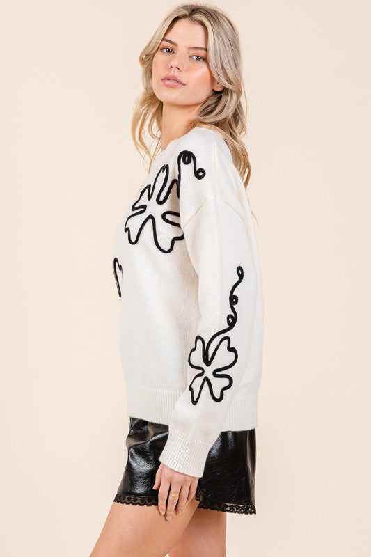 GeeGee Plus Size Floral Embroidered Knit Sweater