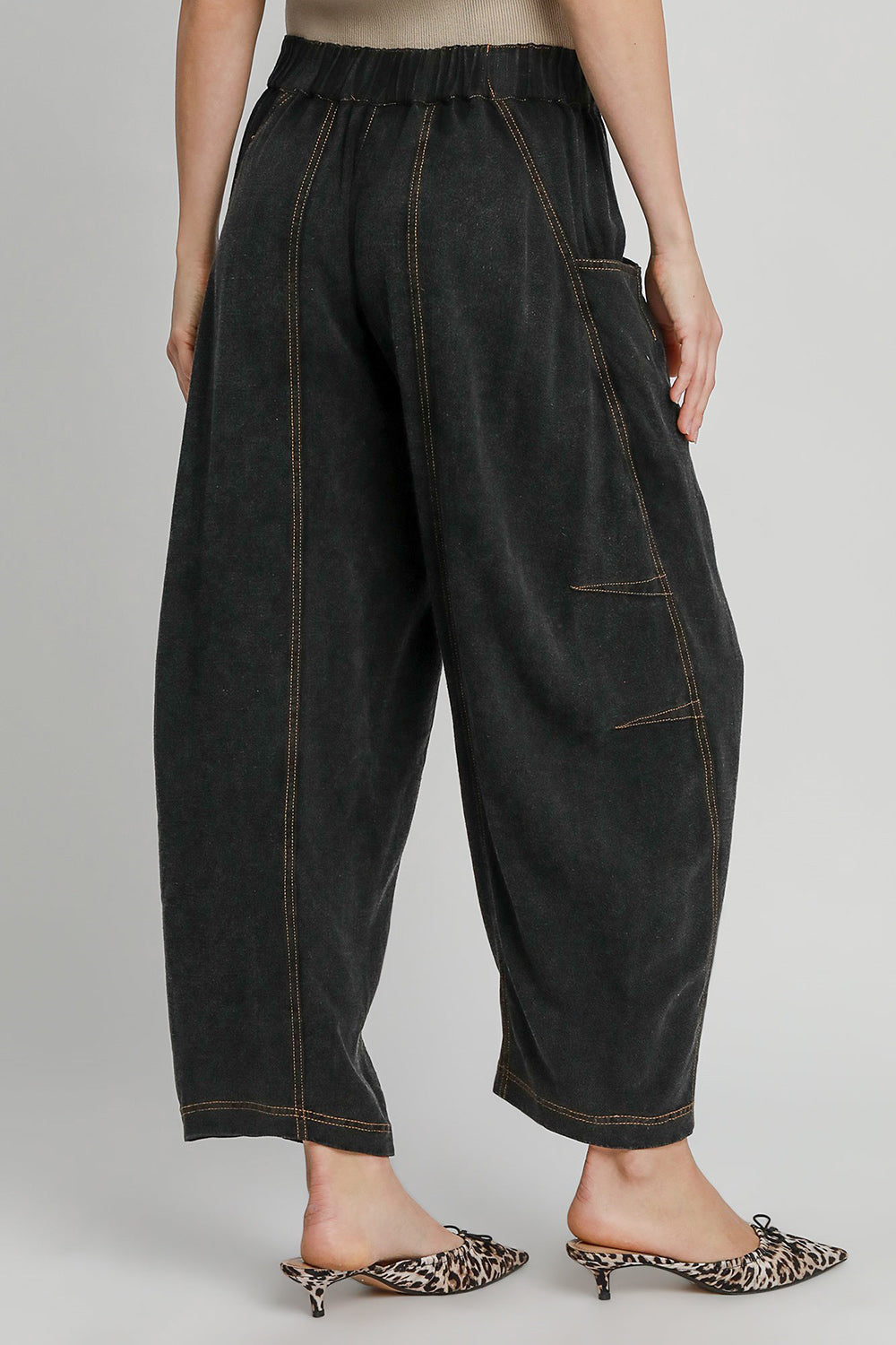 Umgee - Elastic Waist Baggy Fit Pants with Pockets