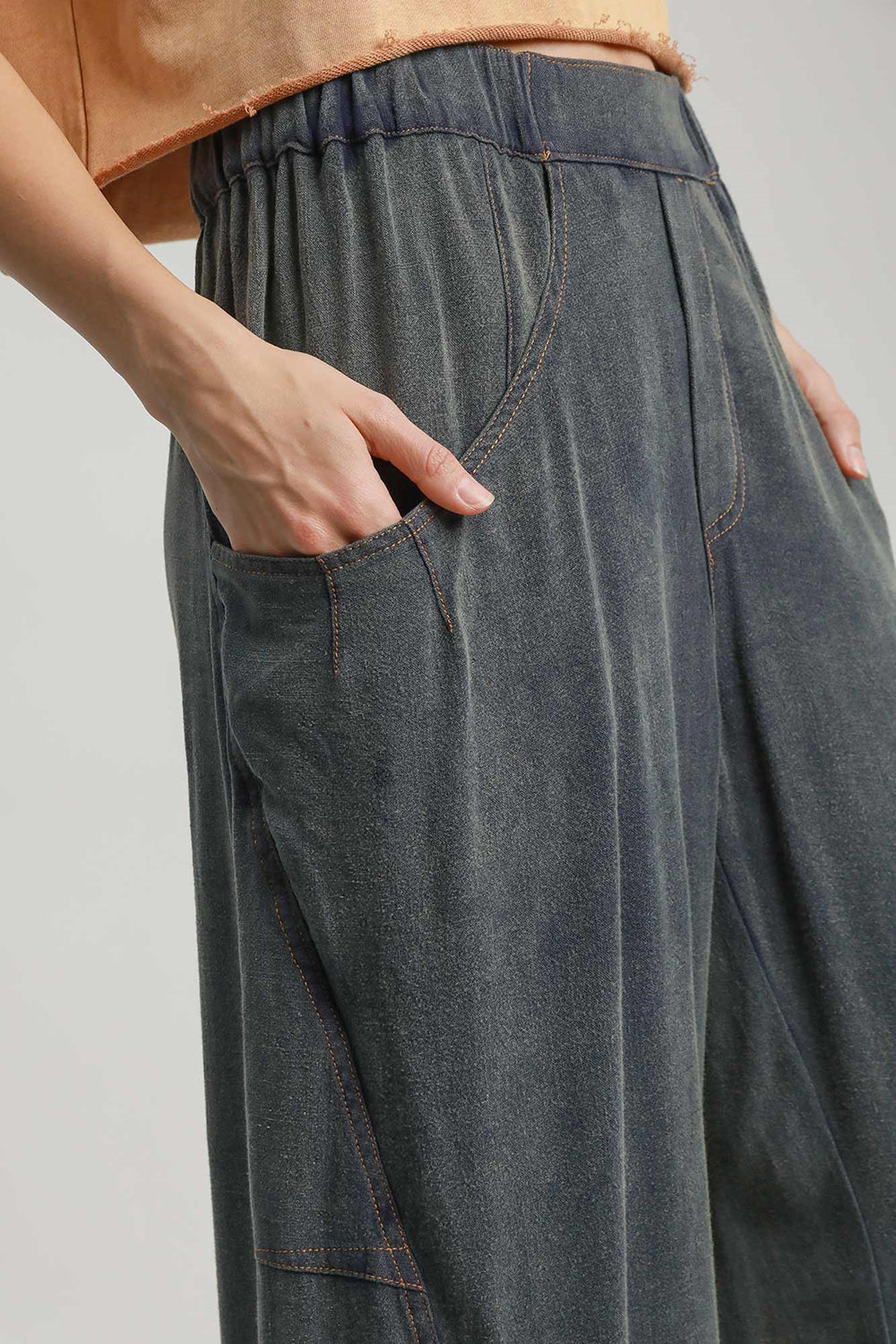 Umgee - Elastic Waist Baggy Fit Pants with Pockets