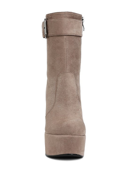 WANDERER Flared Block Heel Mid-Calf Boots