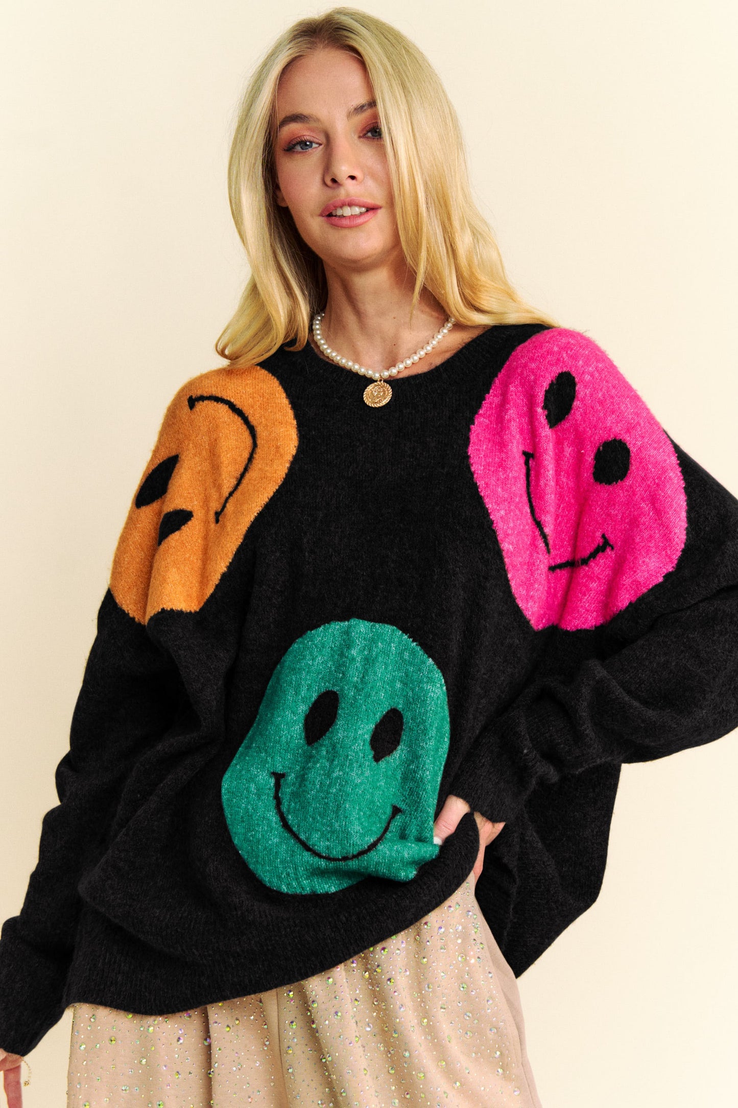 Davi & Dani - Contrast Smile Round Neck Oversize Sweater