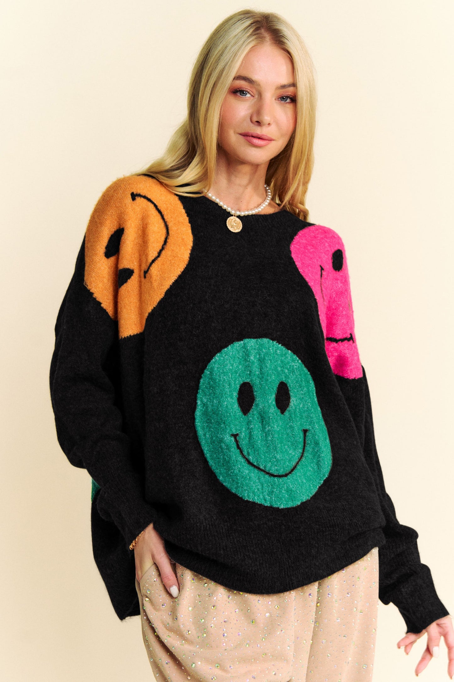 Davi & Dani - Contrast Smile Round Neck Oversize Sweater