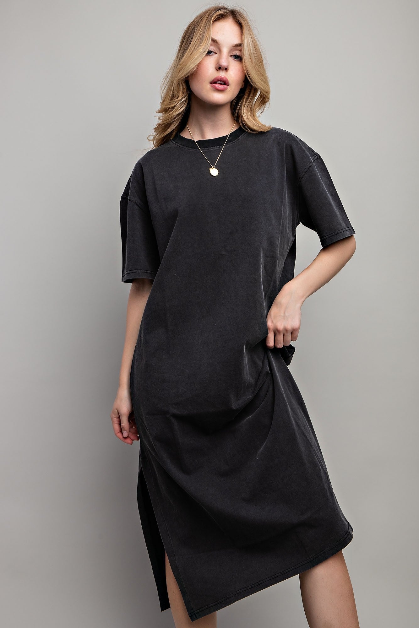 Sweet Generis - Vented Heavy Cotton Washed Dress