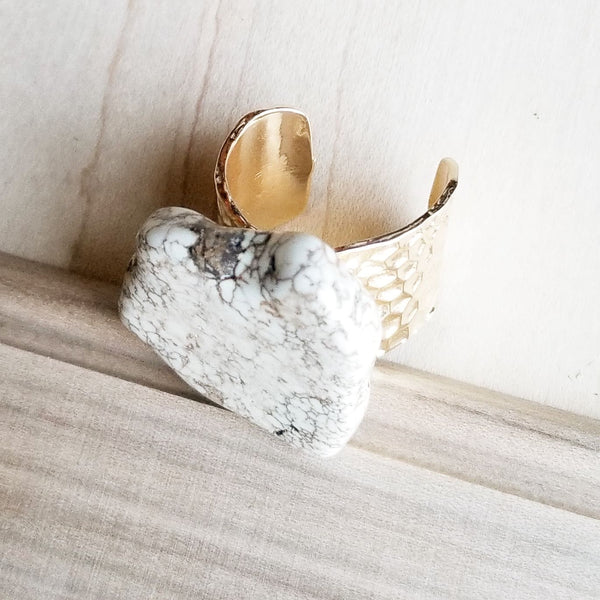 White Turquoise Slab on Hammered Gold Ring