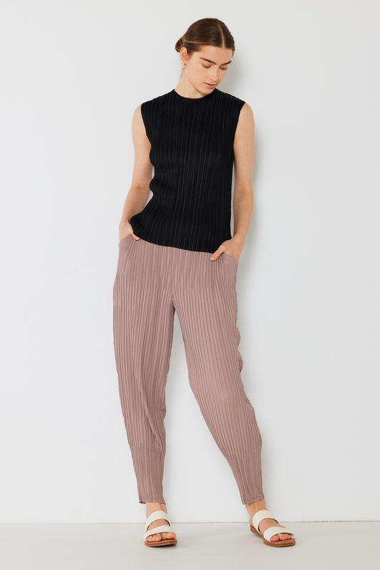 Marina West Pleated Relaxed Jogger