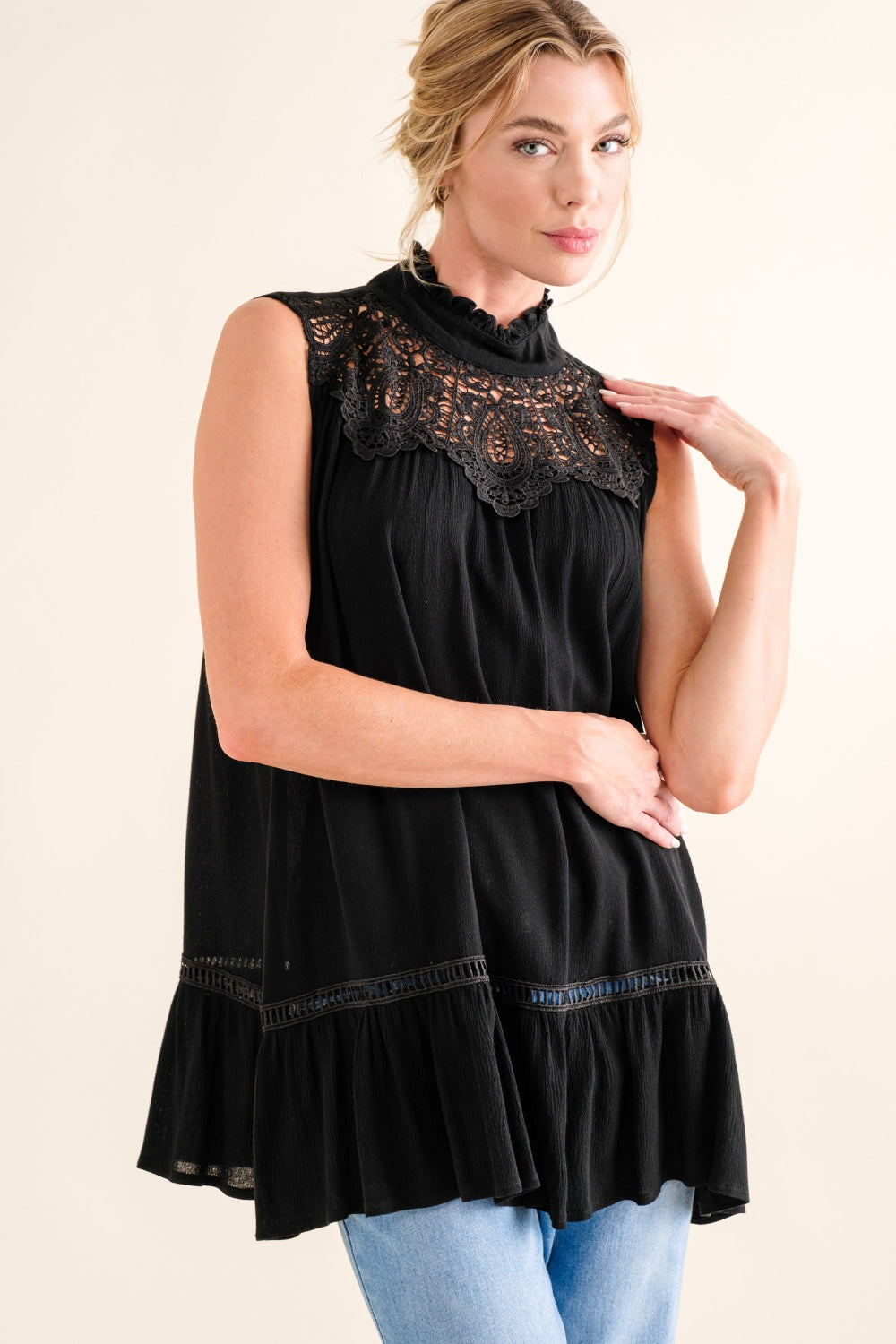 And The Why Lace Detail Ruffled Top