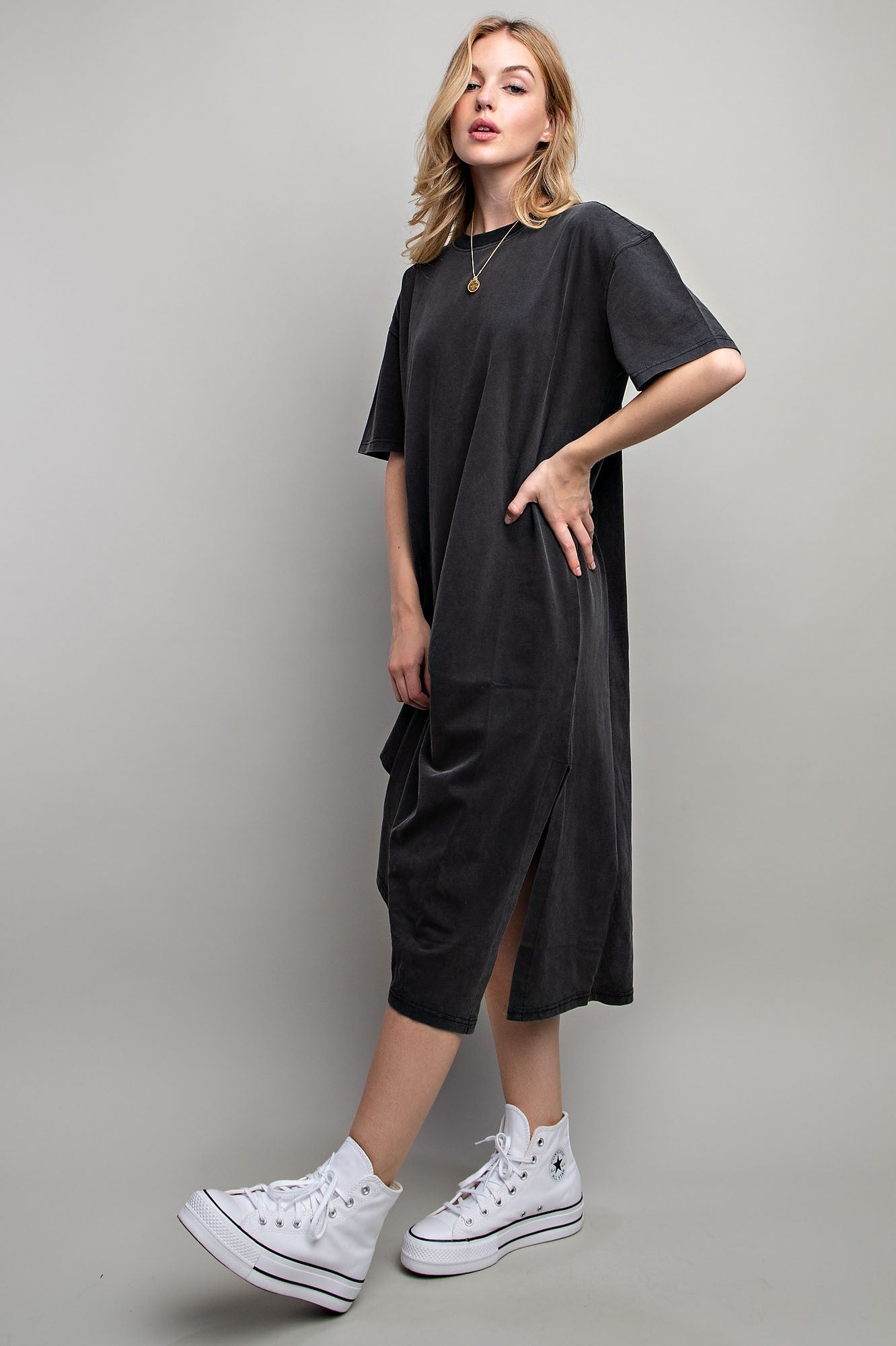 Sweet Generis - Vented Heavy Cotton Washed Dress