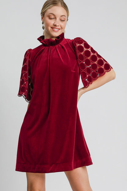 Umgee - Dotted Lace Half Sleeve Mock Neck Back Tie Velvet Dress